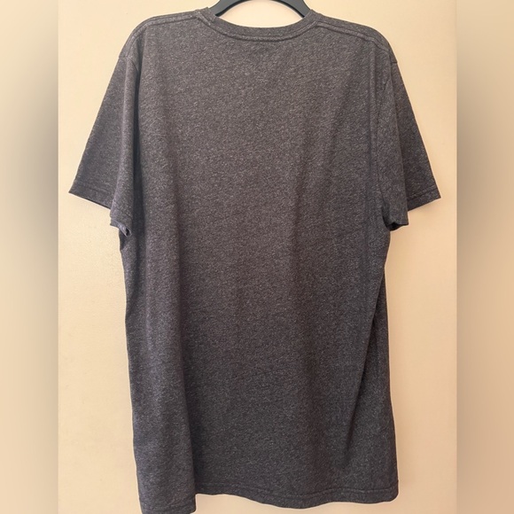 RIP CURL Men’s Brown Graphic Short Sleeve T-shirt. Rip Curl Logo On Front.Size L - Picture 2 of 7